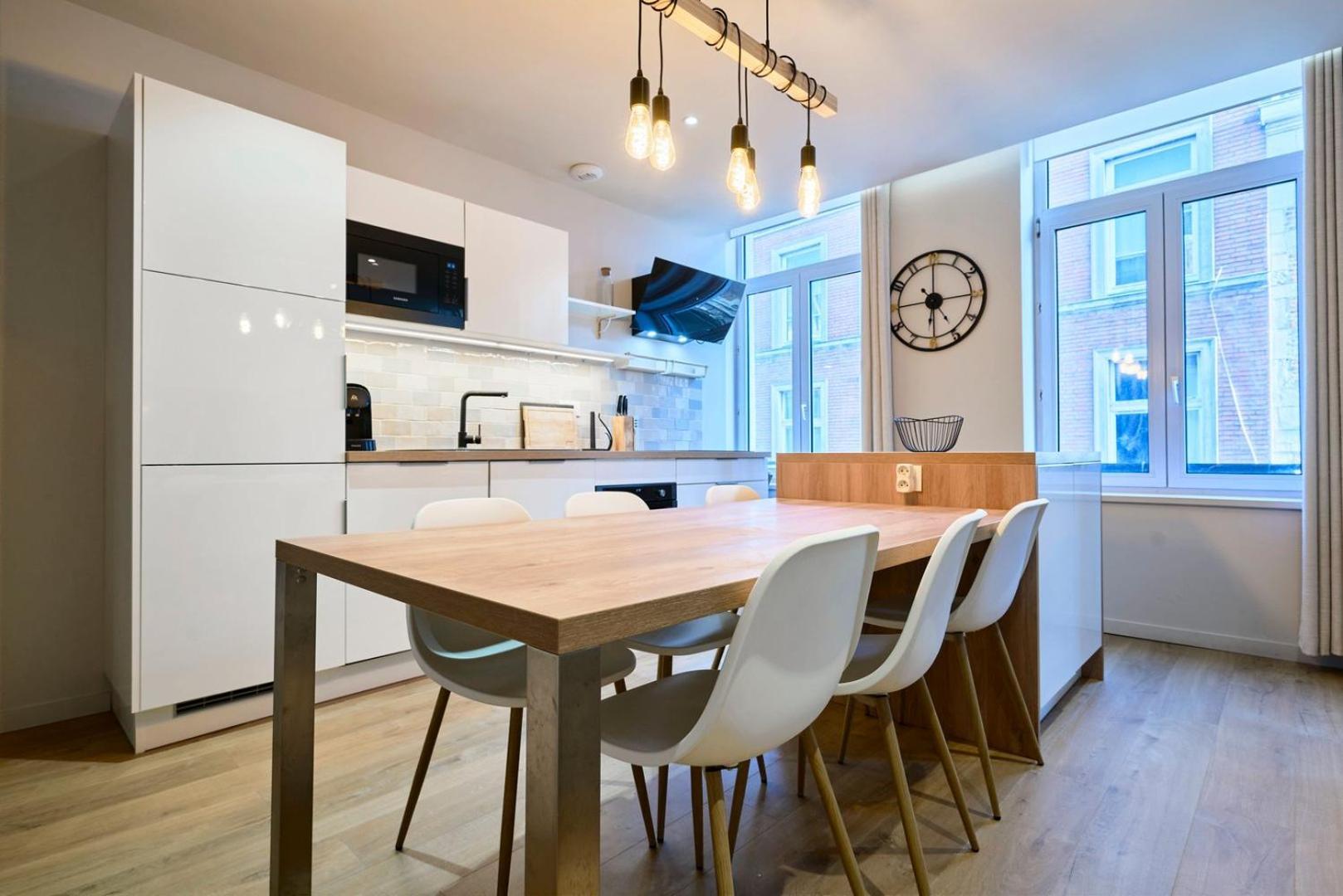 Apartment With Parking In The Heart Of Old ליל מראה חיצוני תמונה