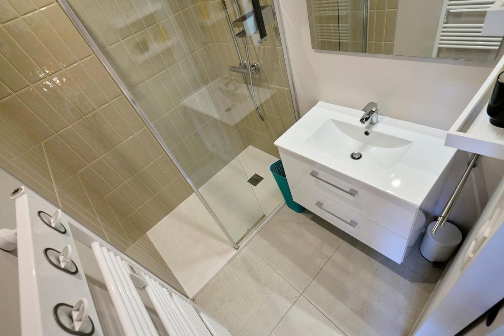 Apartment With Parking In The Heart Of Old ליל מראה חיצוני תמונה